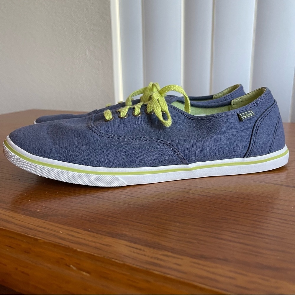 L.L. Bean Blue Canvas Low Top Sneakers Size 7.5 Wide - Picture 2 of 11